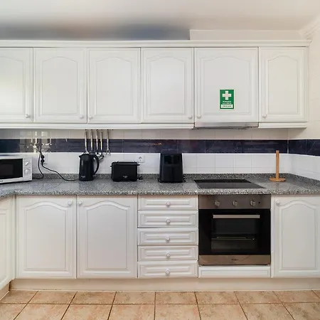 Ponta Grande - Solmar Willa *